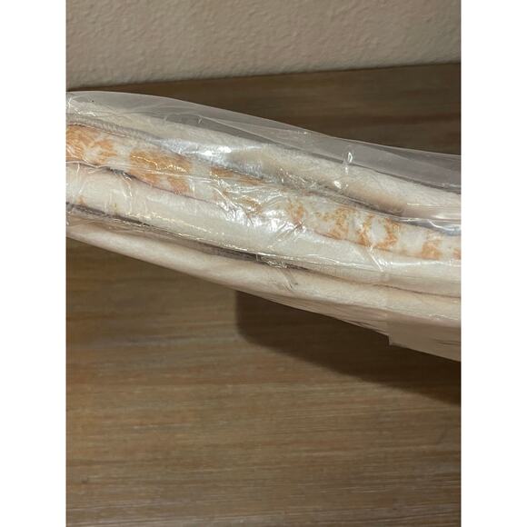 NEW Gold Xmas Tree Washable Round Rug 5' Diameter - Picture 8 of 9